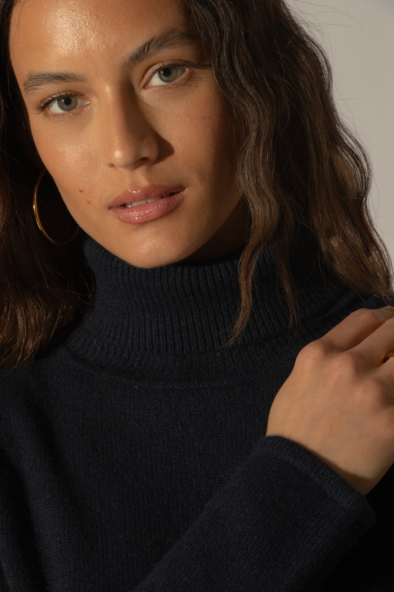 willow pull col roulé 4 fils navy 100% cachemire