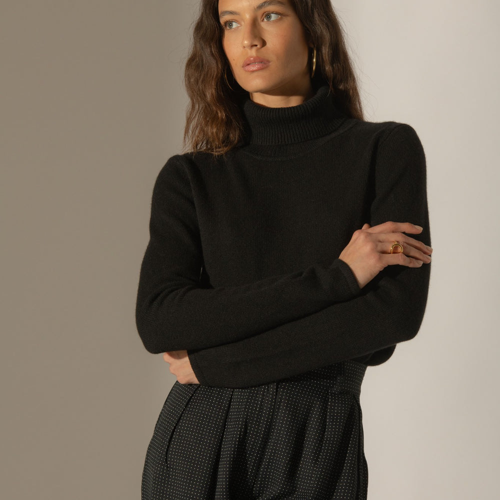 willow pull col roulé 4 fils noir 100% cachemire