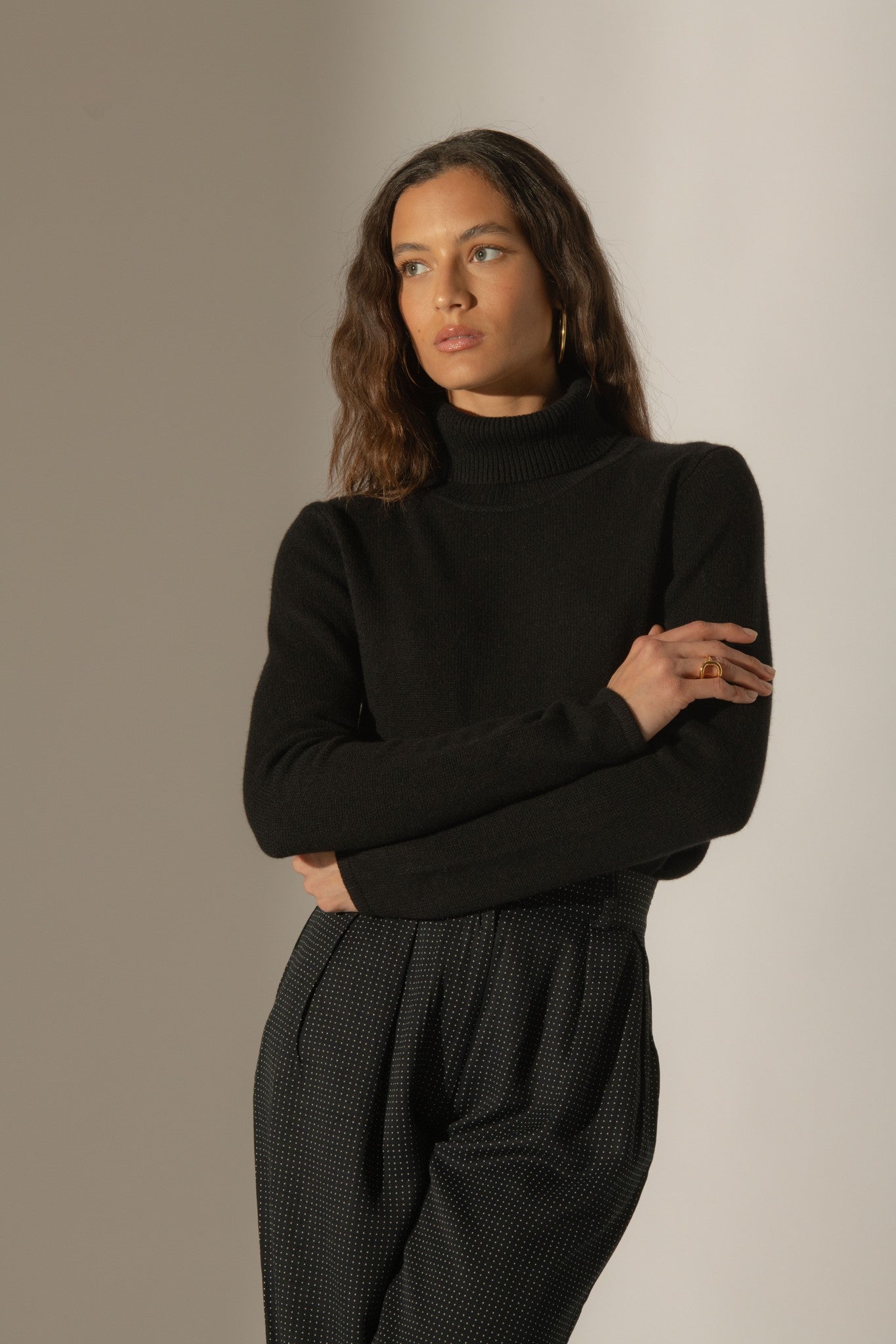 willow pull col roulé 4 fils noir 100% cachemire