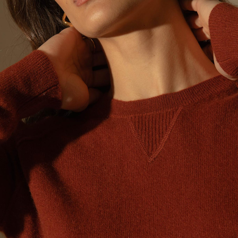 WILMA pull col rond auburn 100% cachemire