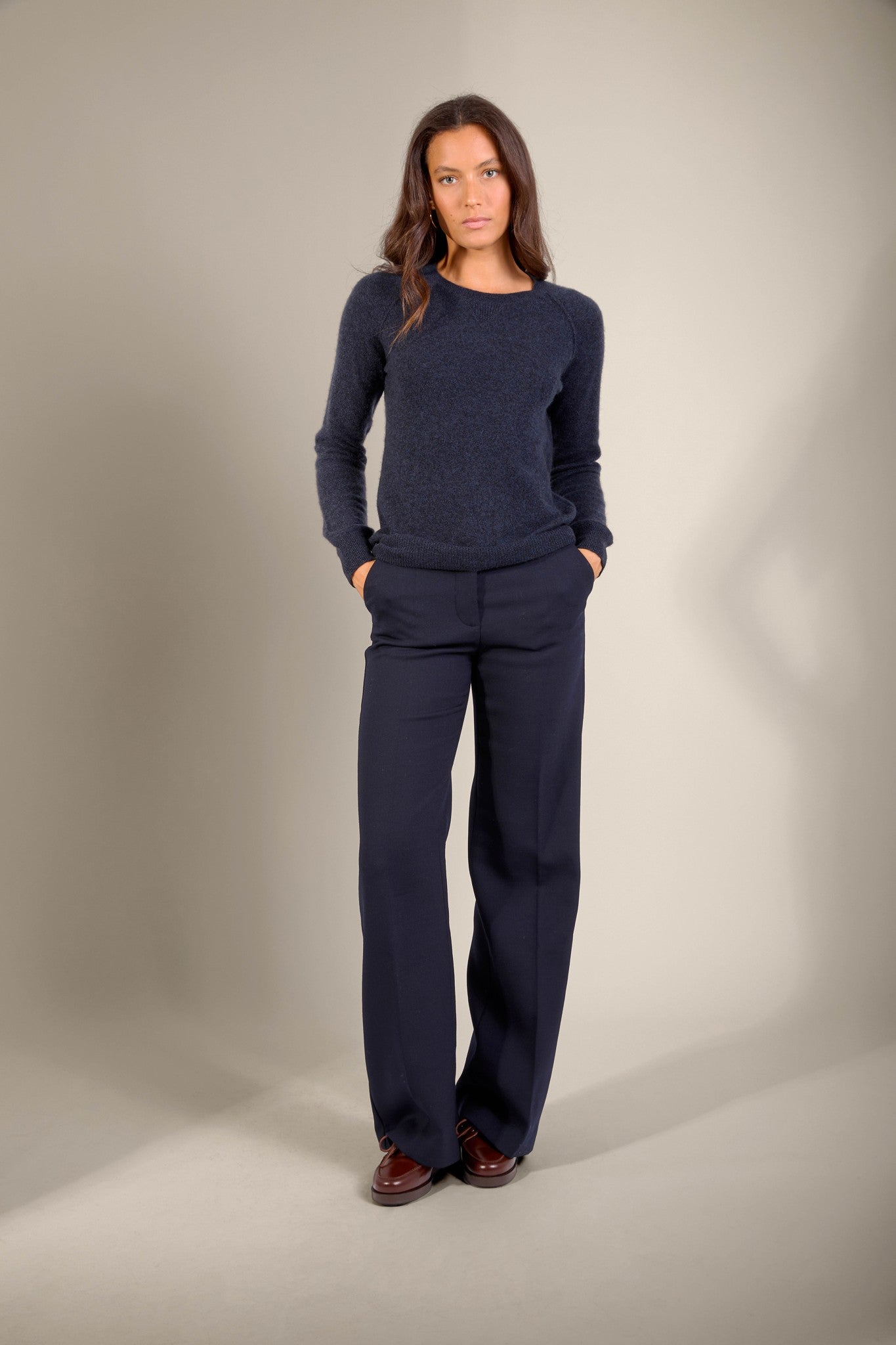 wilma pull col rond caviar 100% cachemire