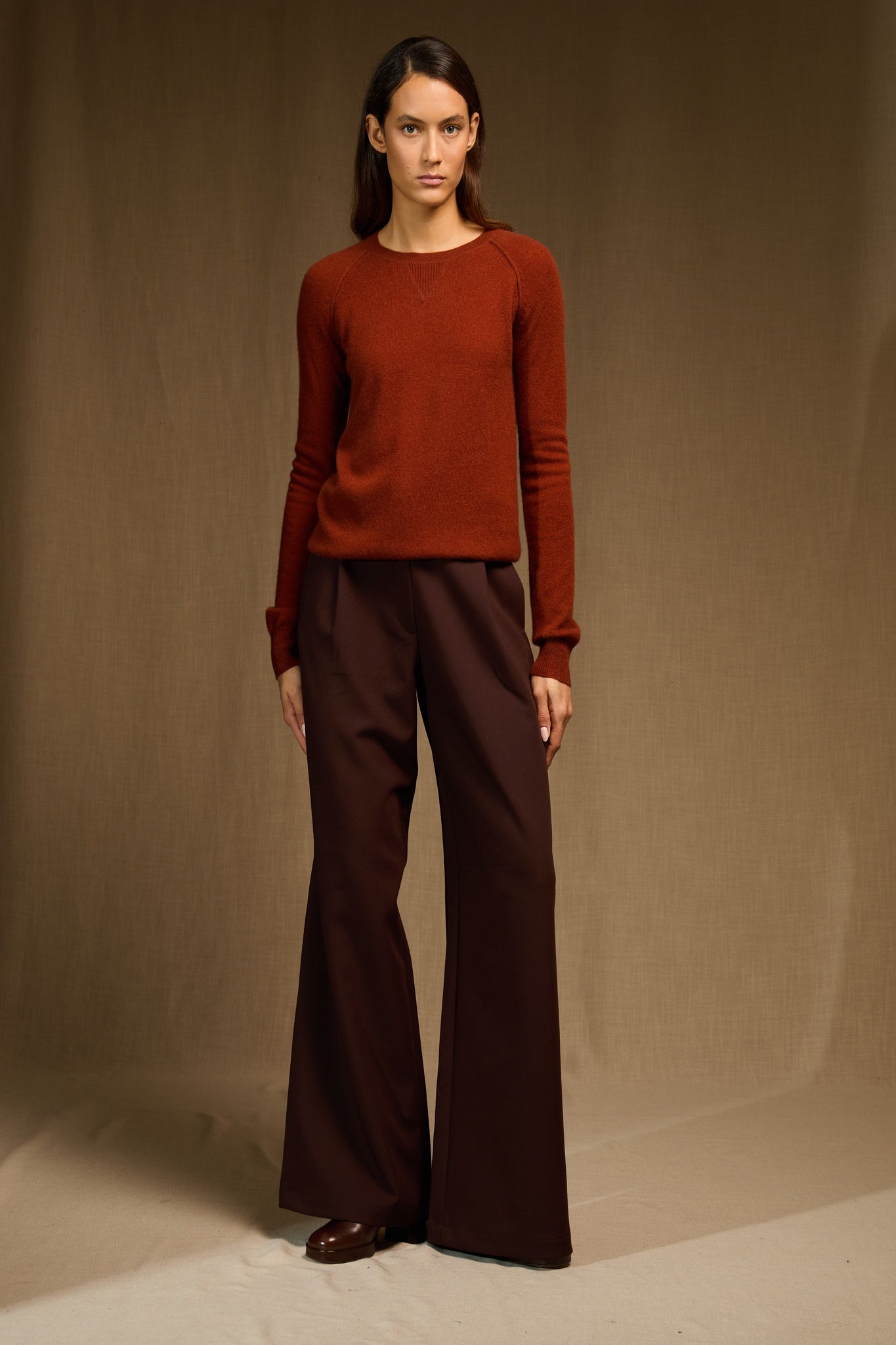 WILMA pull col rond écureuil 100% cachemire