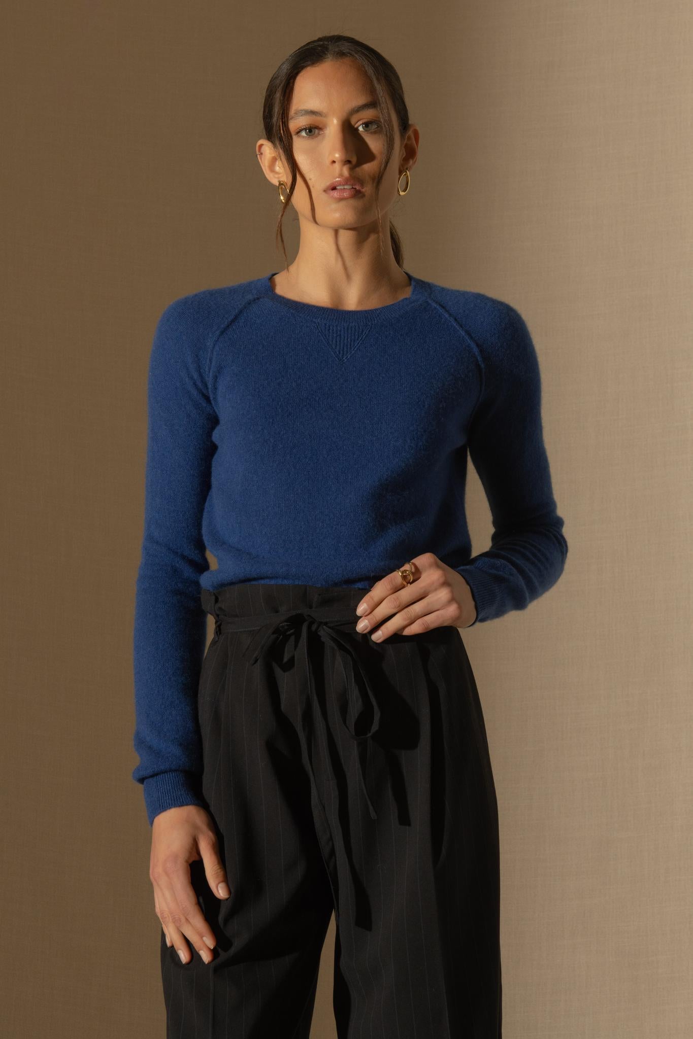 WILMA pull col rond outremer 100% cachemire