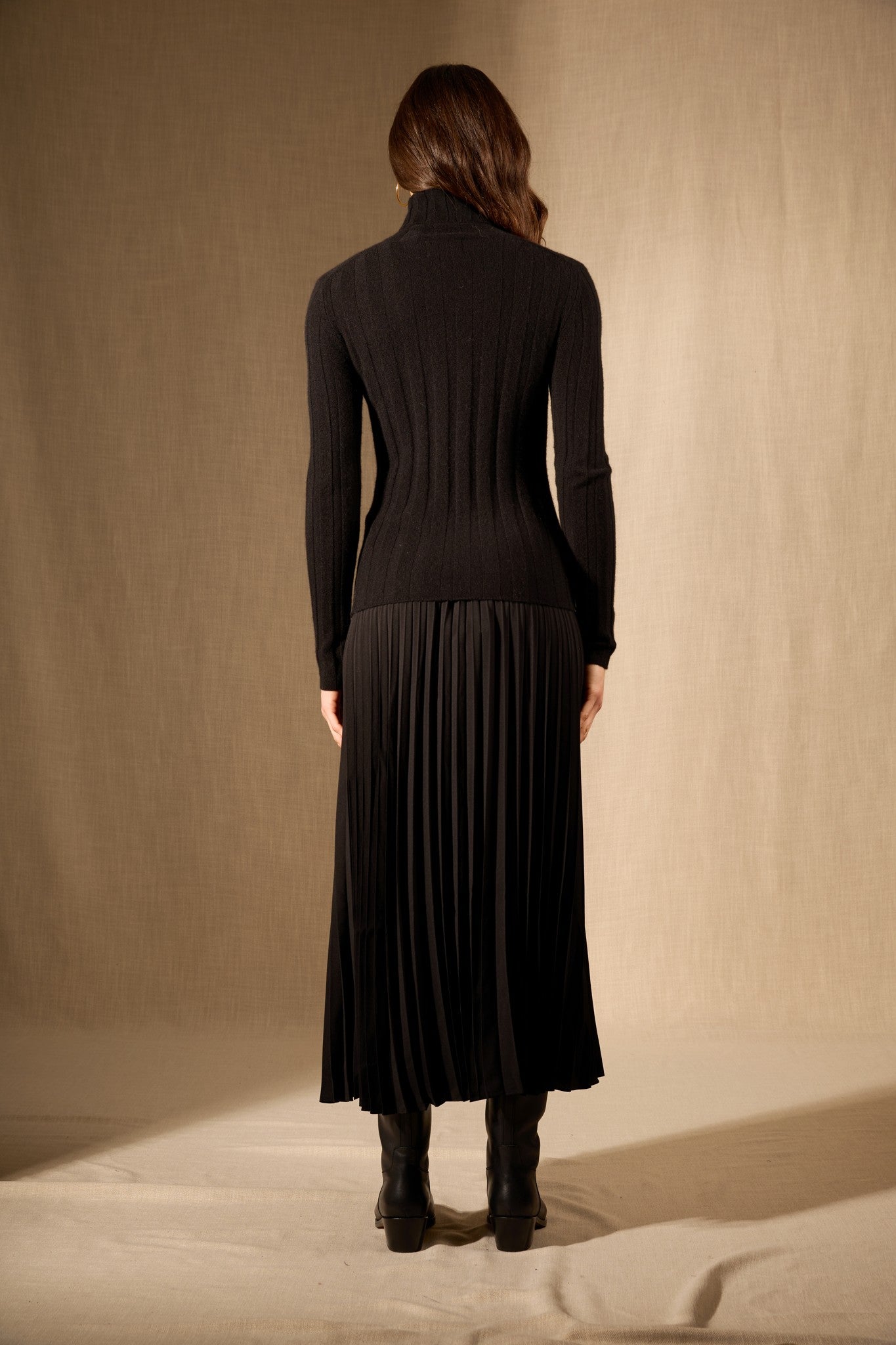 ysaline pull col roulé noir 100% cachemire