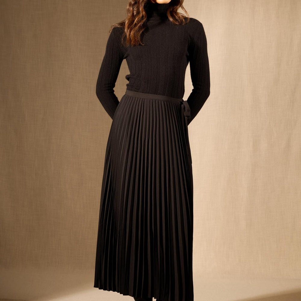 Ysaline pull col roulé noir 100% cachemire